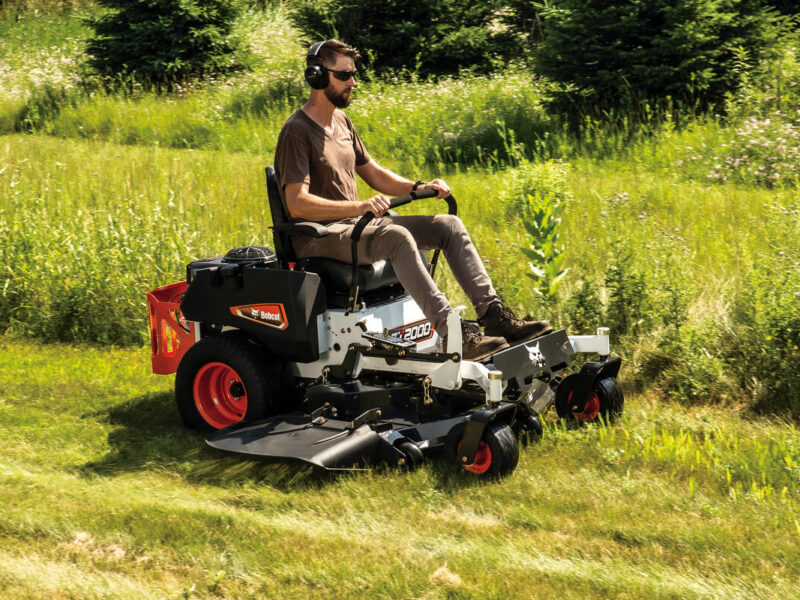 20230920-bobcat-emea-mowers-zt2000-gallery-3