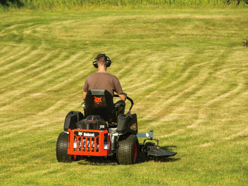 20230920-bobcat-emea-mowers-zt2000-gallery-5